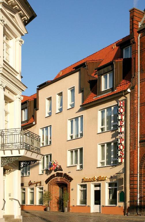 Altstadt Hotel Zur Post Штральзунд Екстер'єр фото